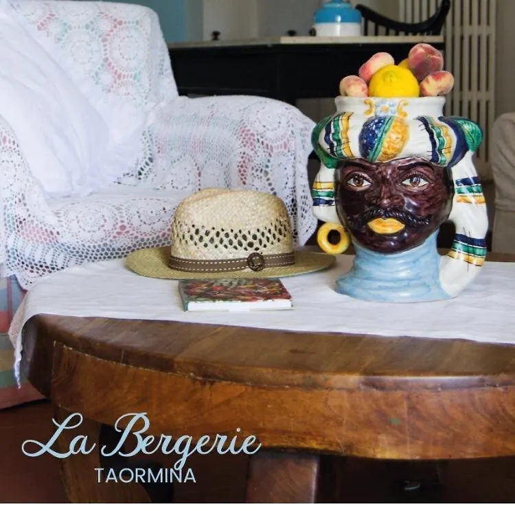 B&B La Bergerie Taormina Bed & Breakfast
